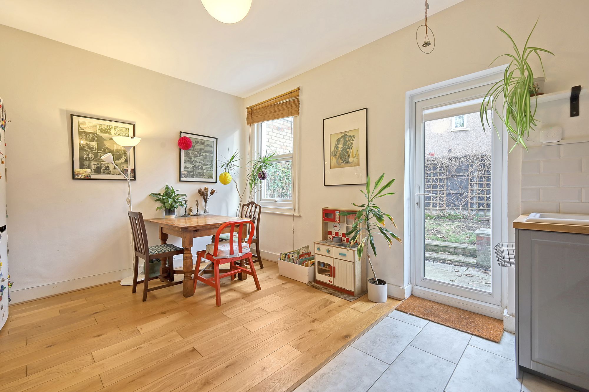 3 bed semi-detached house for sale in Scotts Road, London  - Property Image 14