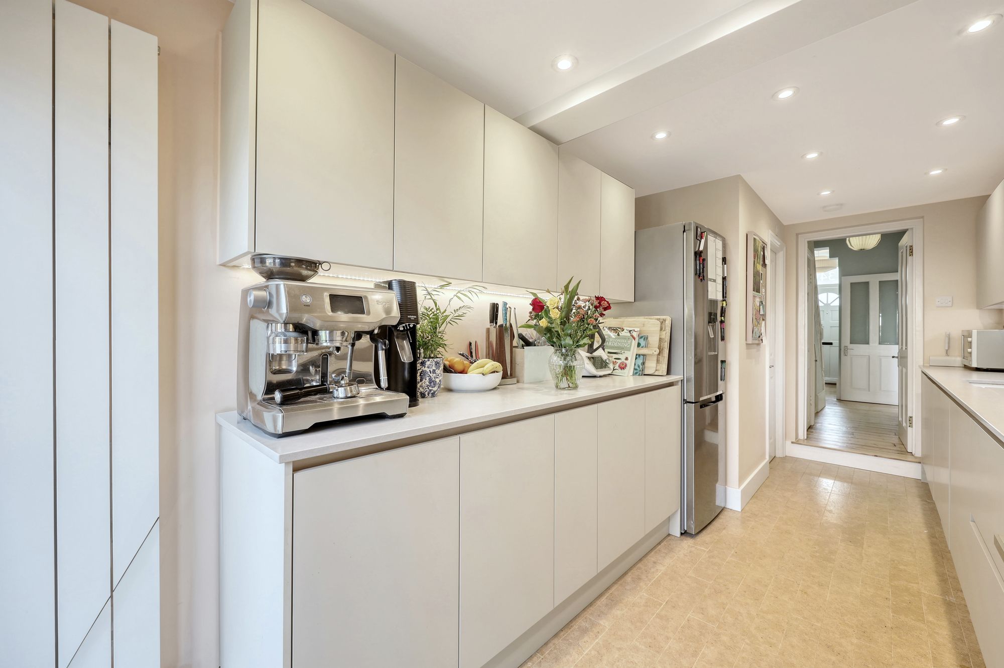 3 bed terraced house for sale in Adelaide Road, Leyton, E10  - Property Image 12