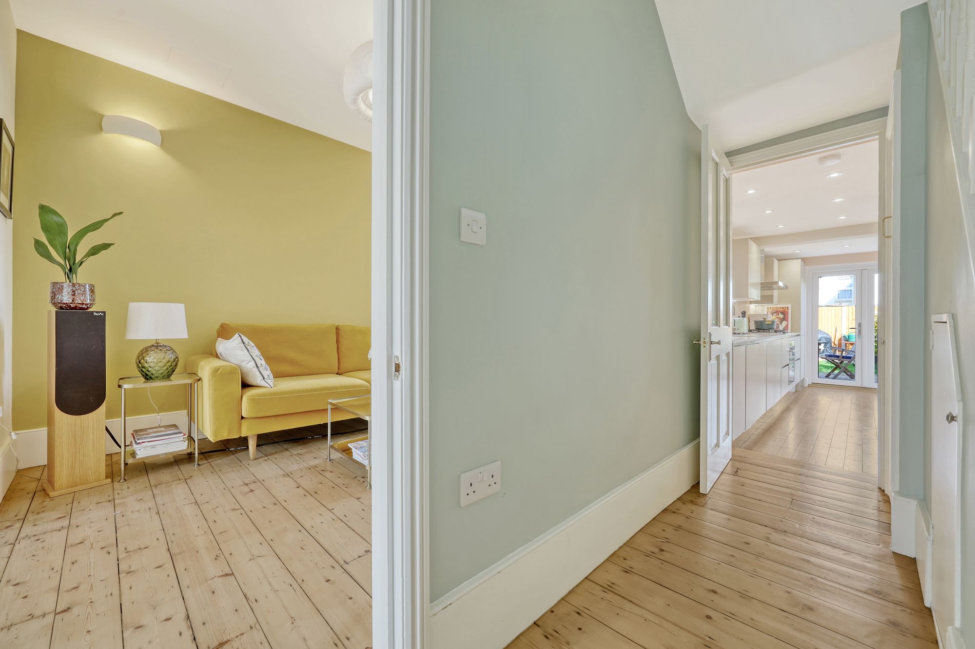 3 bed terraced house for sale in Adelaide Road, Leyton, E10  - Property Image 13