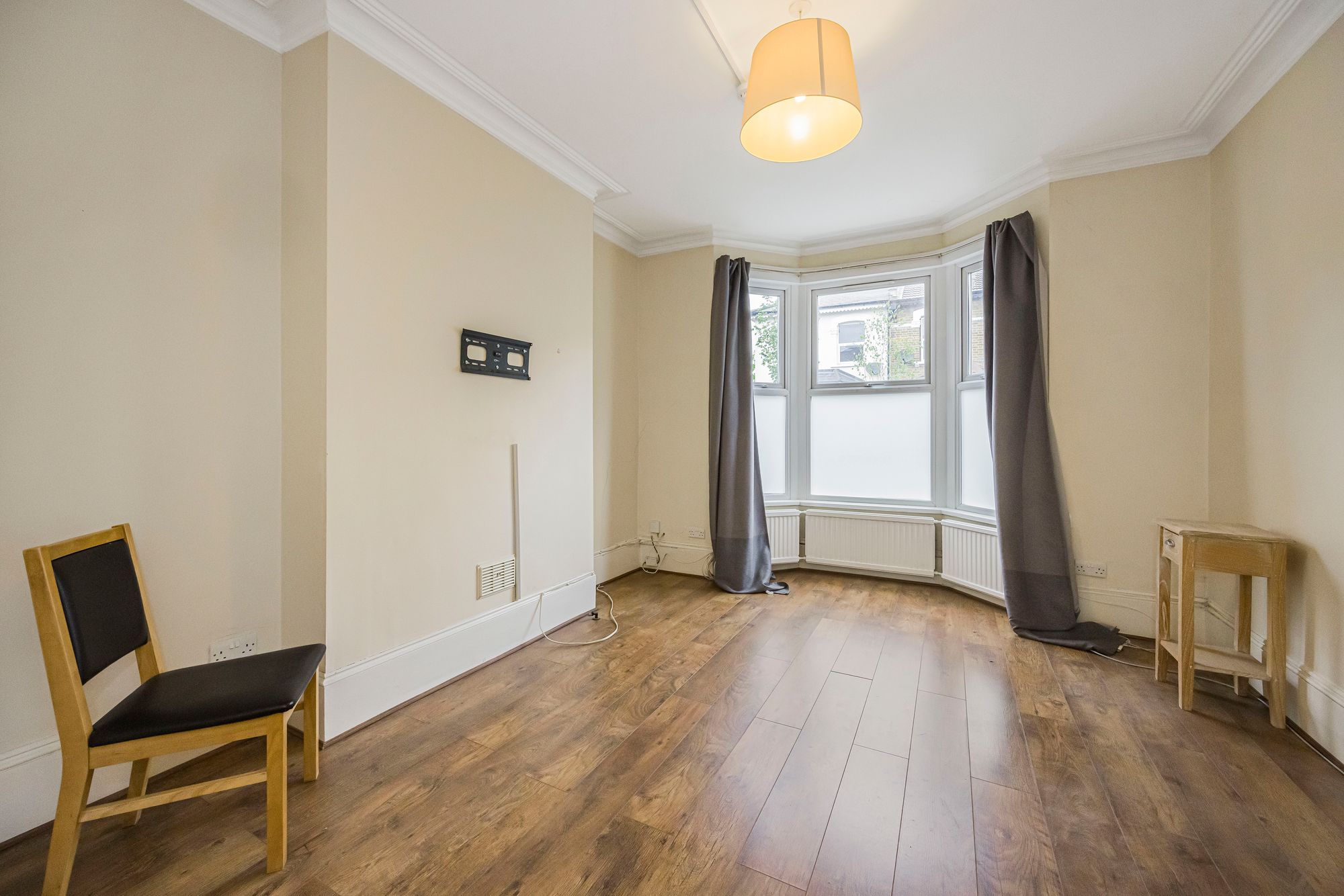 3 bed mid-terraced house for sale in St. Georges Road, Leyton, E10 2