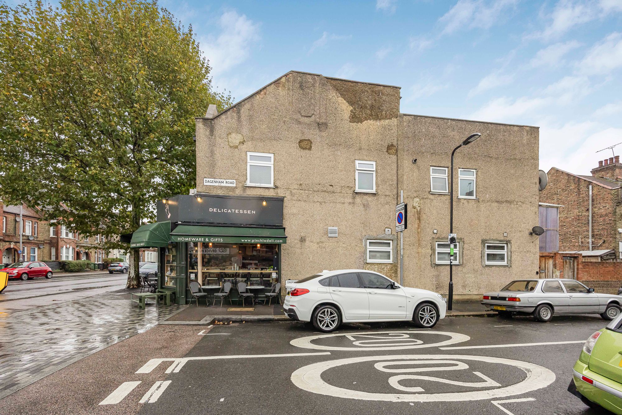 6 bed end of terrace house for sale in Lea Bridge Road, Leyton, E10 9