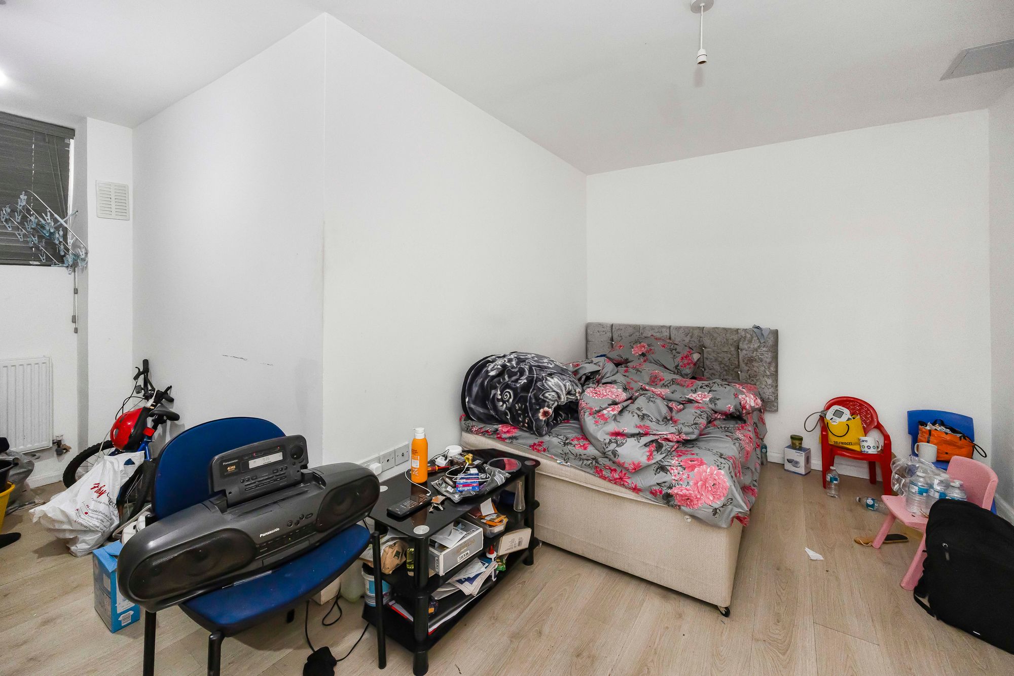 6 bed end of terrace house for sale in Lea Bridge Road, Leyton, E10  - Property Image 25