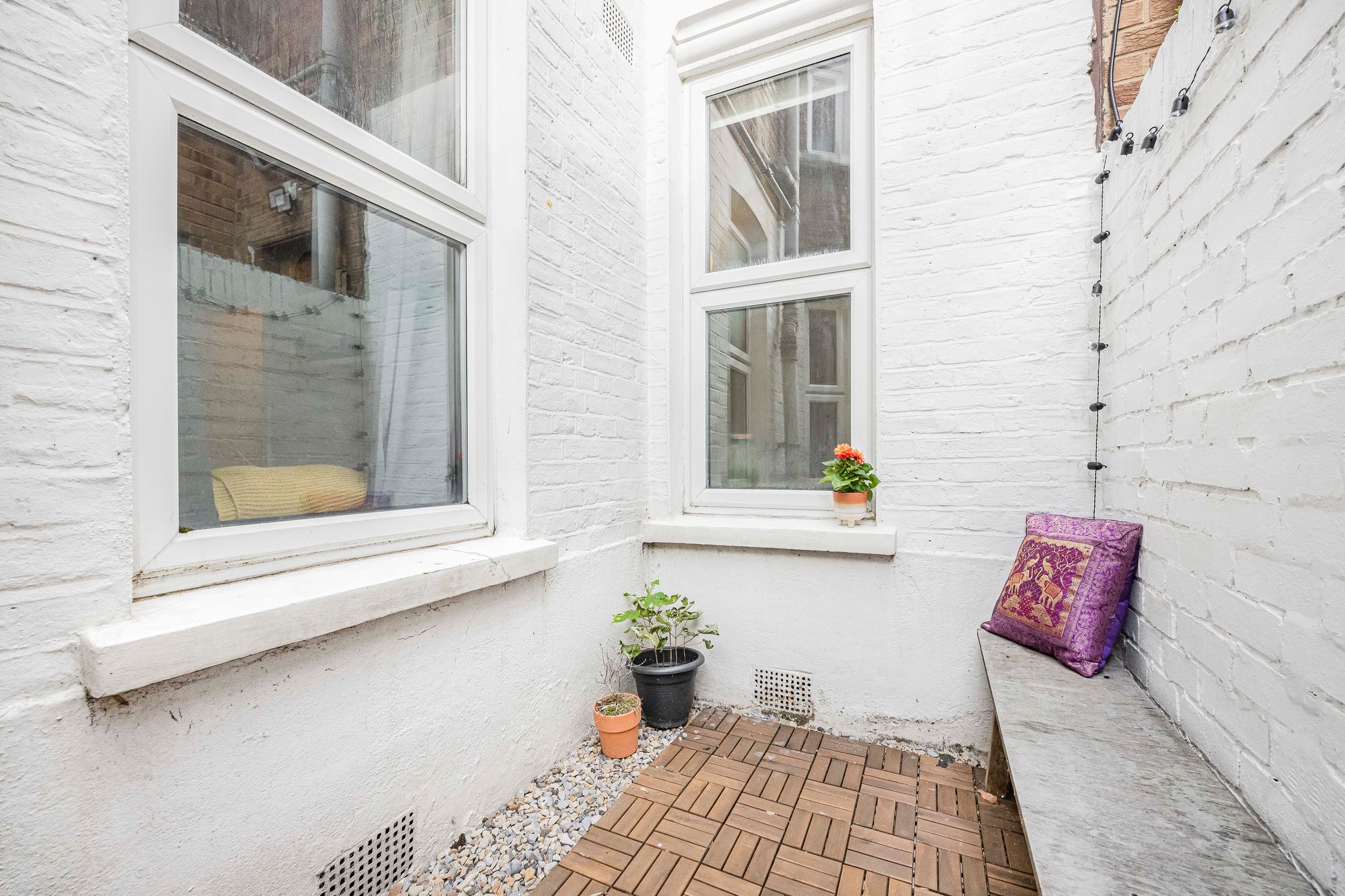 2 bed flat for sale in Ashville Road, Leytonstone E11 13