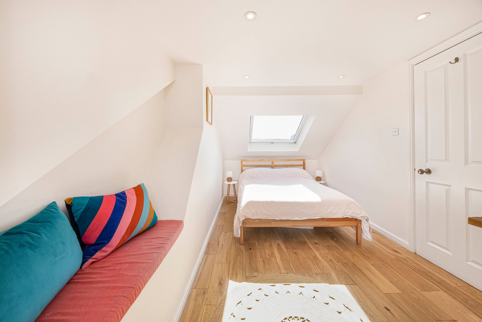 4 bed mid-terraced house for sale in Adelaide Road, Leyton, E10 22