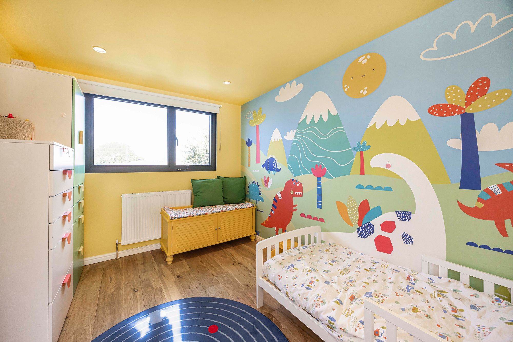 4 bed mid-terraced house for sale in Adelaide Road, Leyton, E10 19