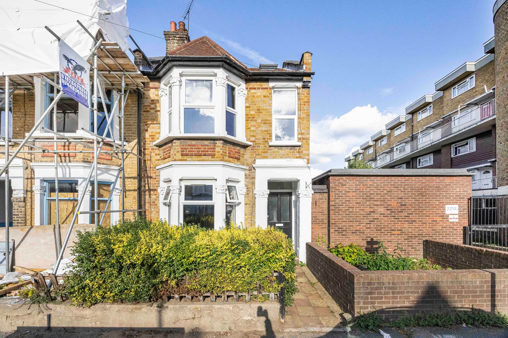 2 bed flat for sale in Lea Hall Road, Leyton, E10