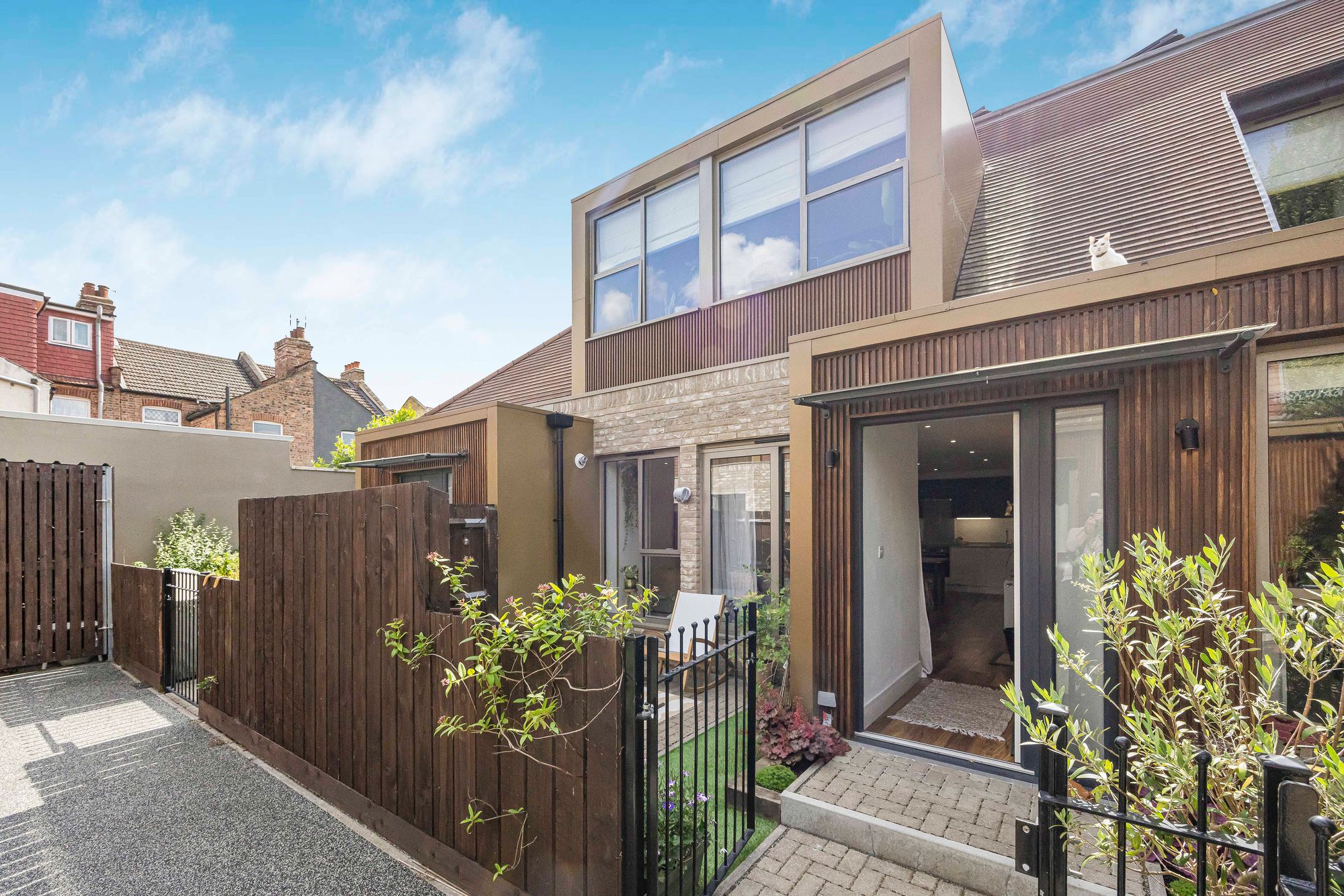 2 bed apartment for sale in Craft Mews, Wilmot Road, Leyton, E10