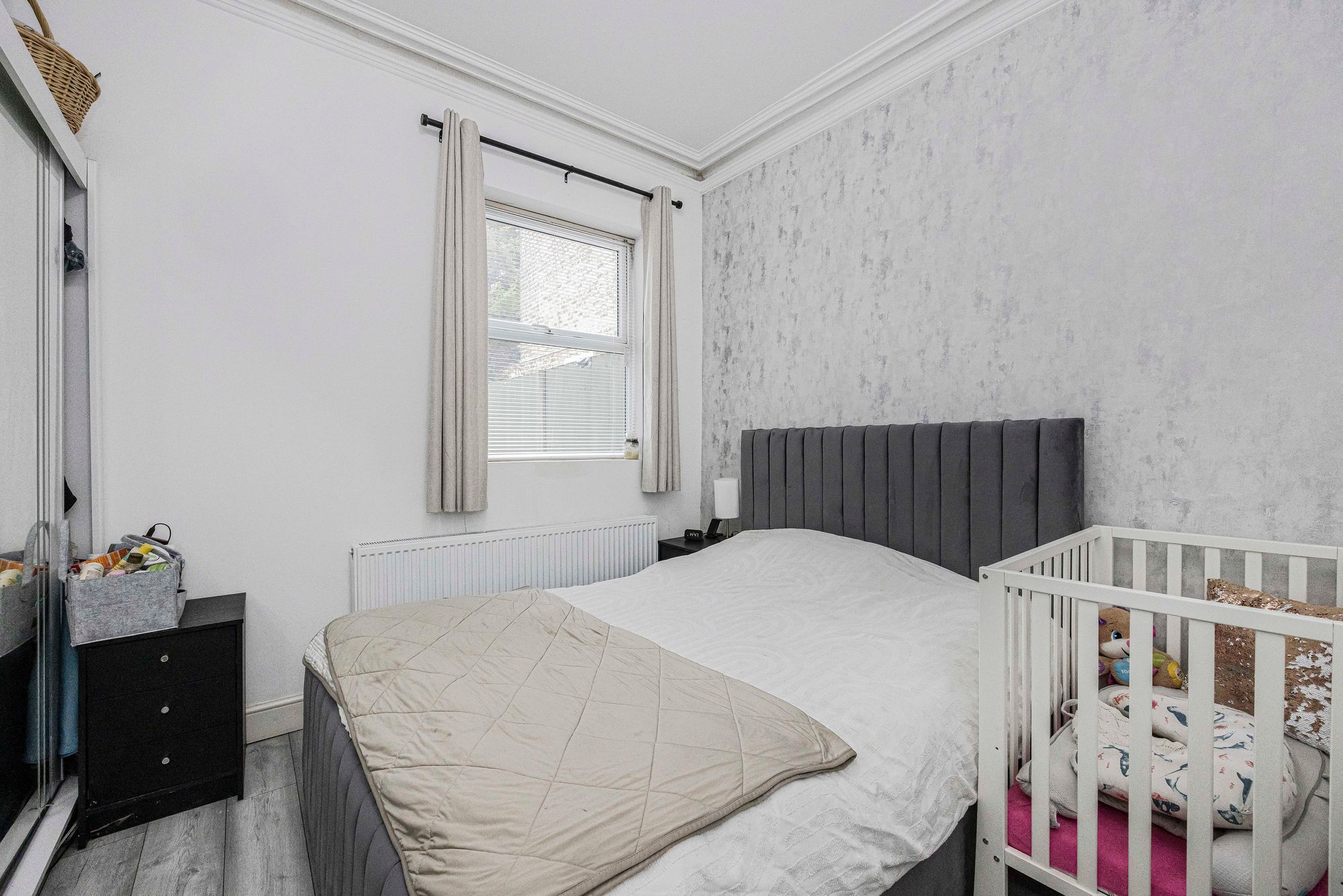 2 bed flat for sale in Abbotts Park Road, Leyton, E10 1