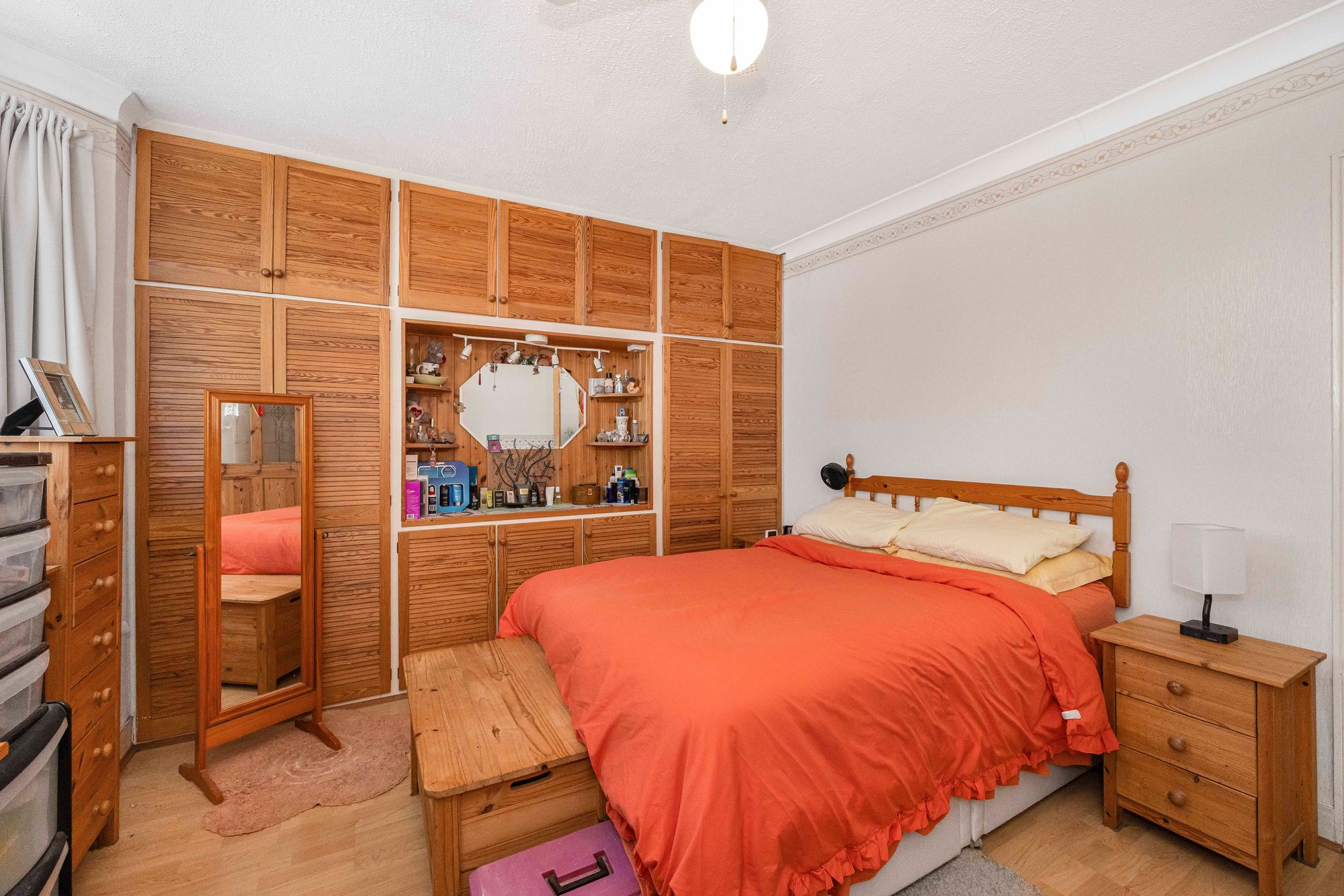3 bed end of terrace house for sale in Lea Hall Road, London, E10  - Property Image 16