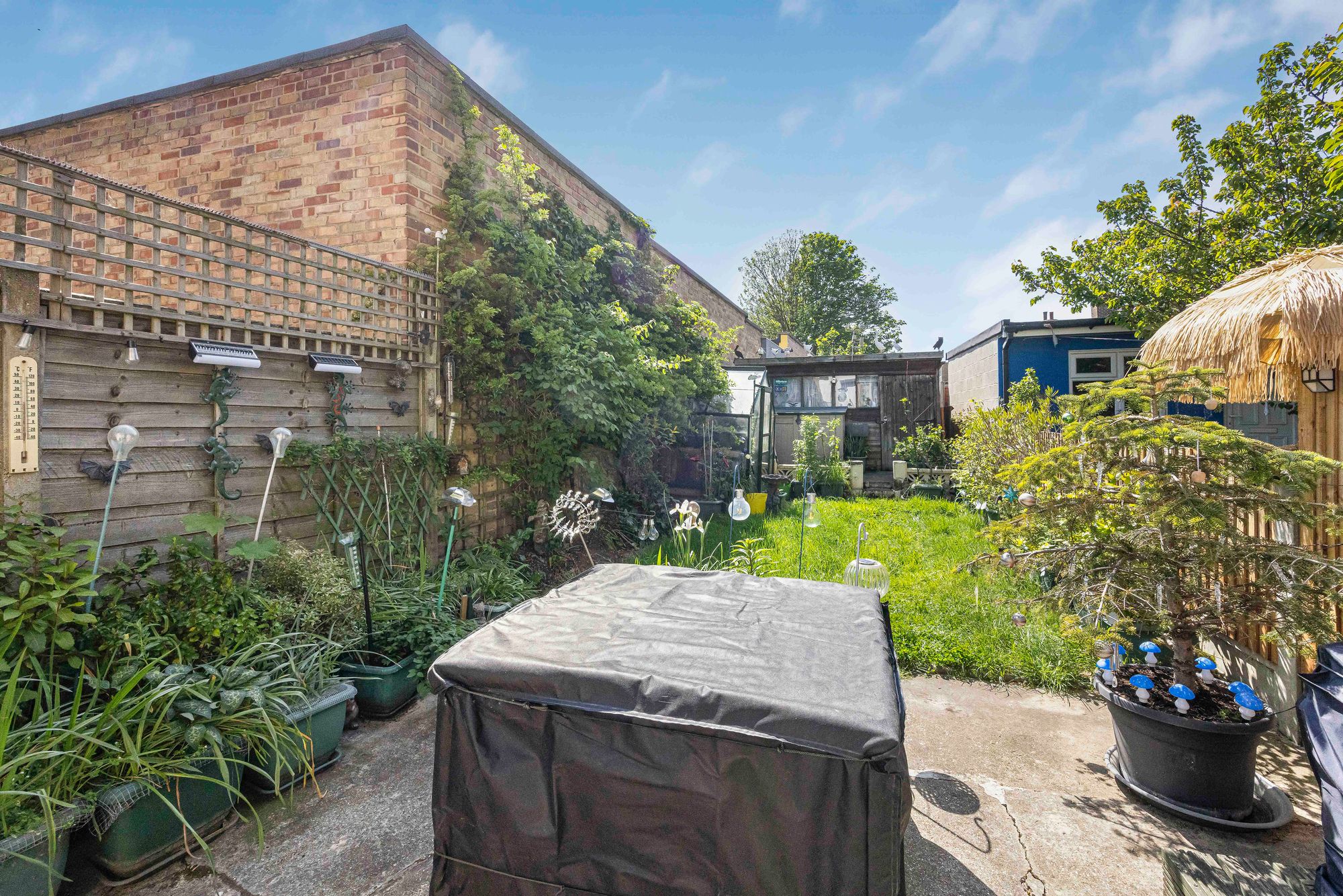 3 bed end of terrace house for sale in Lea Hall Road, London, E10  - Property Image 11