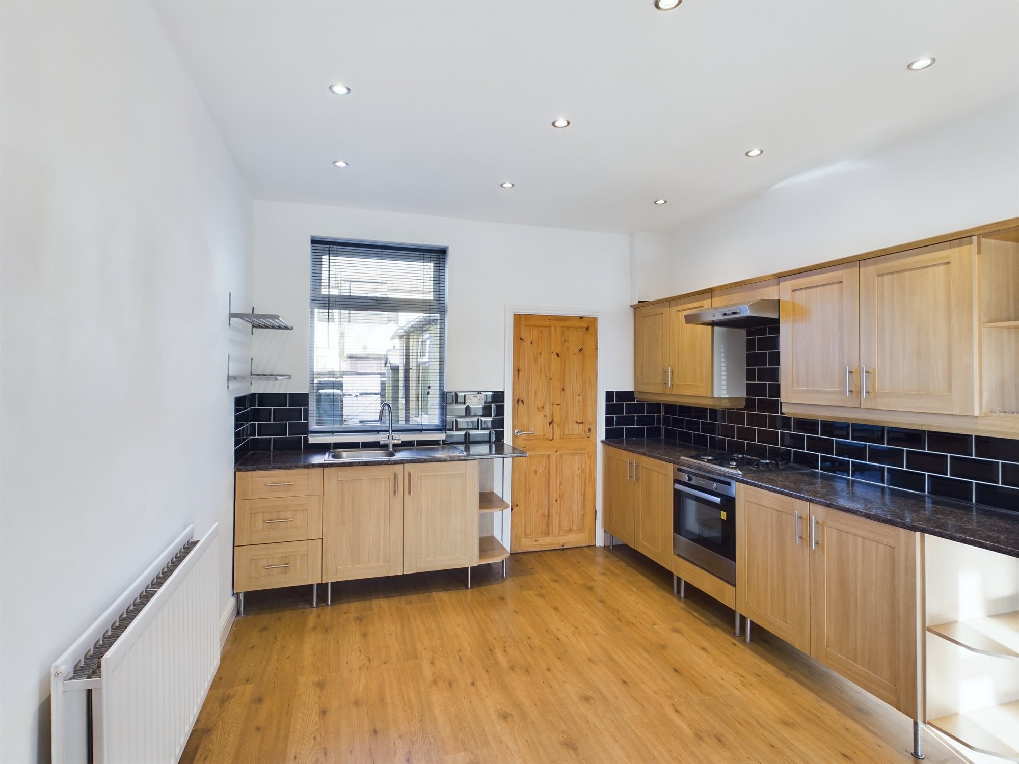 2 bed terraced house to rent in George Street, Fenton  - Property Image 3