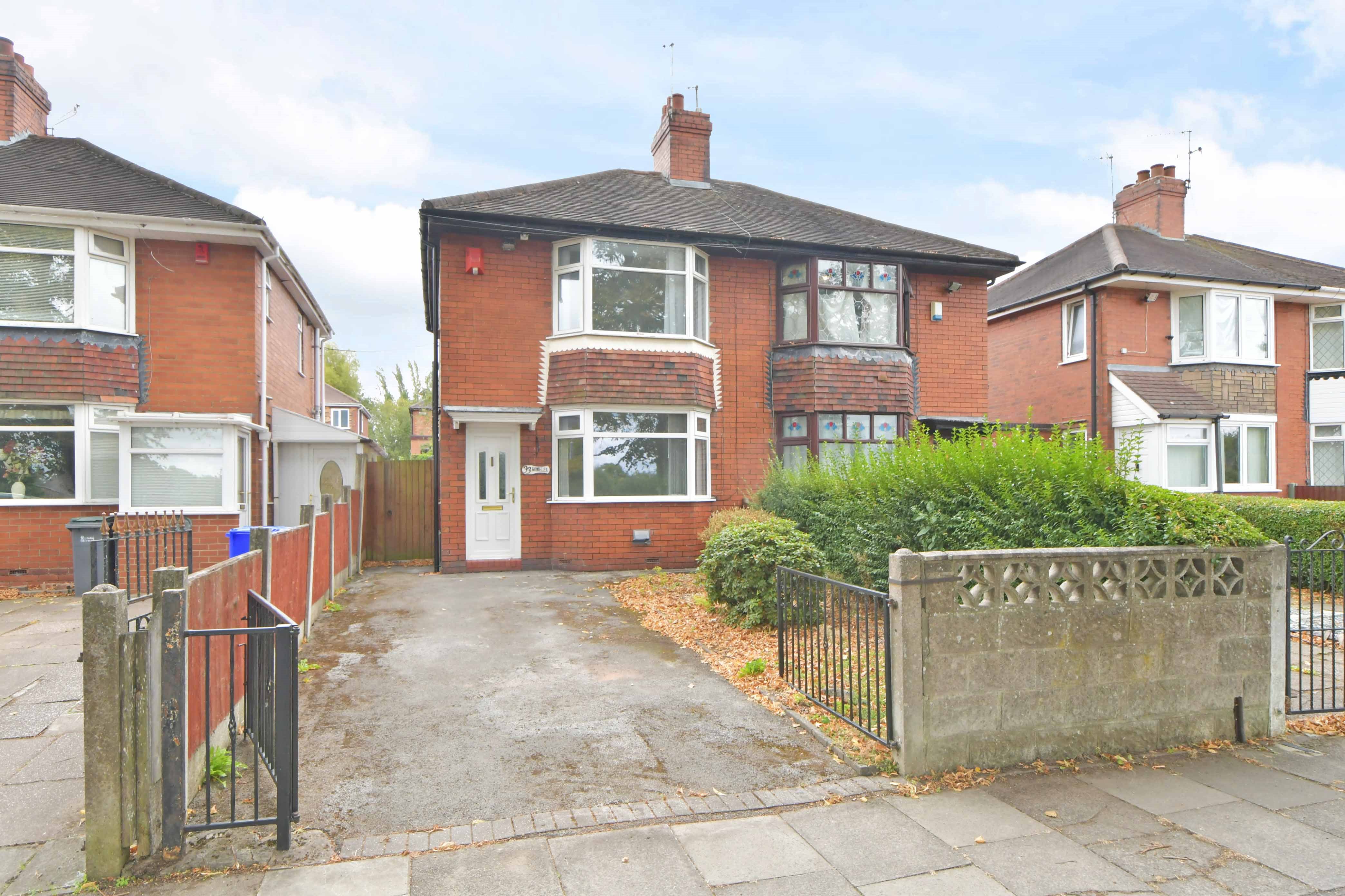 2 bed semi-detached house to rent in Watson Road, Stoke-on-Trent - Property Image 1