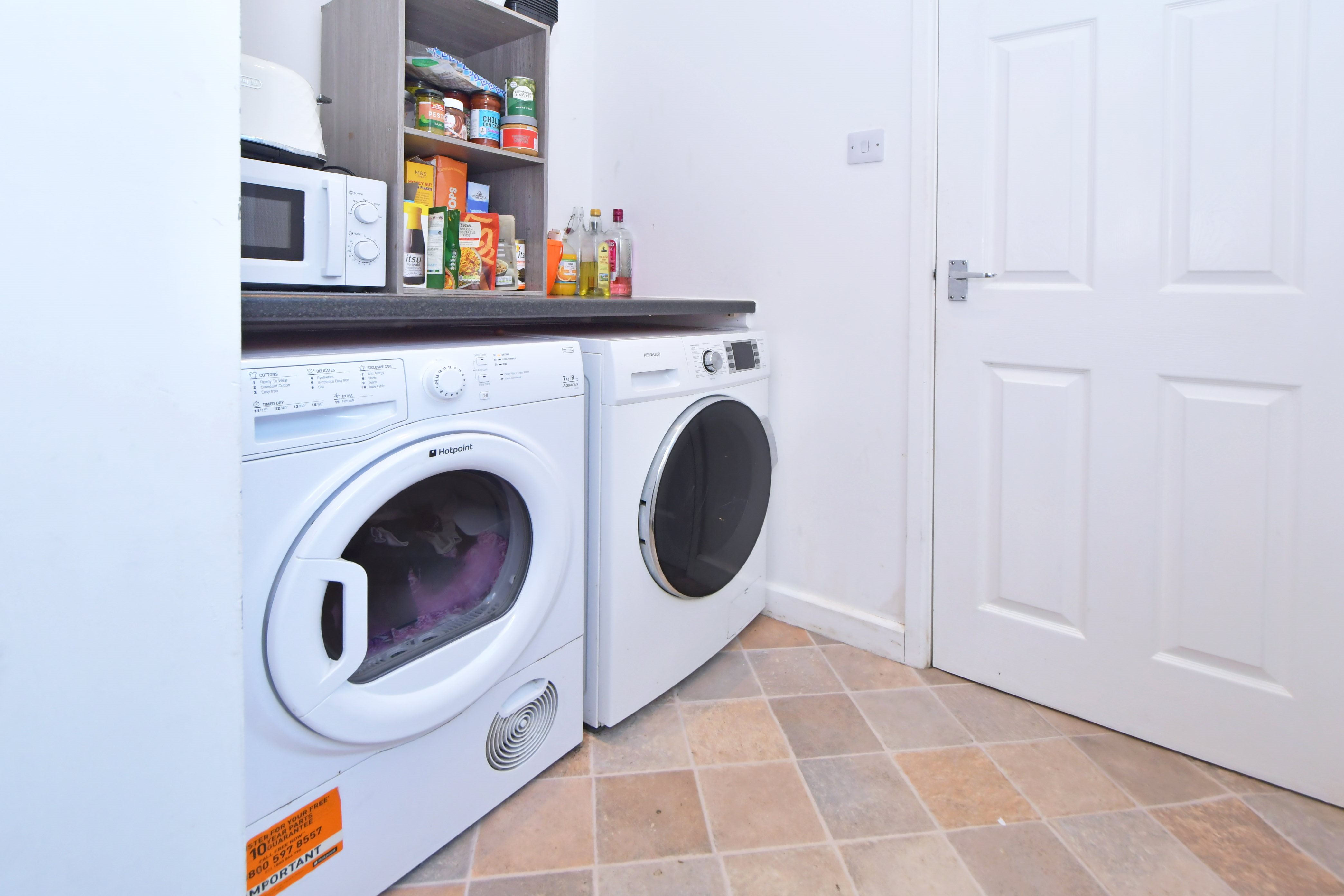 3 bed semi-detached house to rent in St Georges Avenue, Stoke-on-trent  - Property Image 10