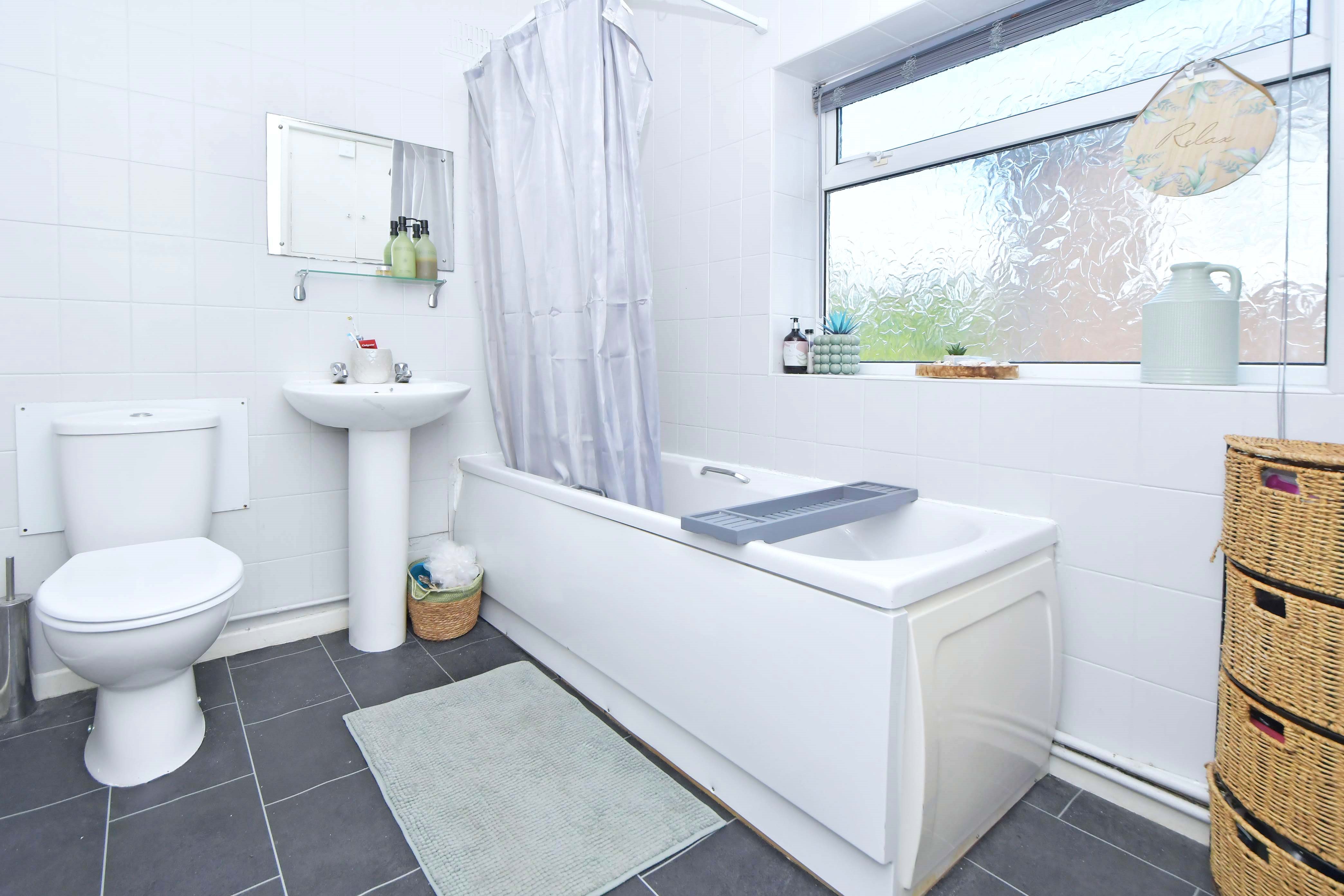 3 bed semi-detached house to rent in St Georges Avenue, Stoke-on-trent  - Property Image 16