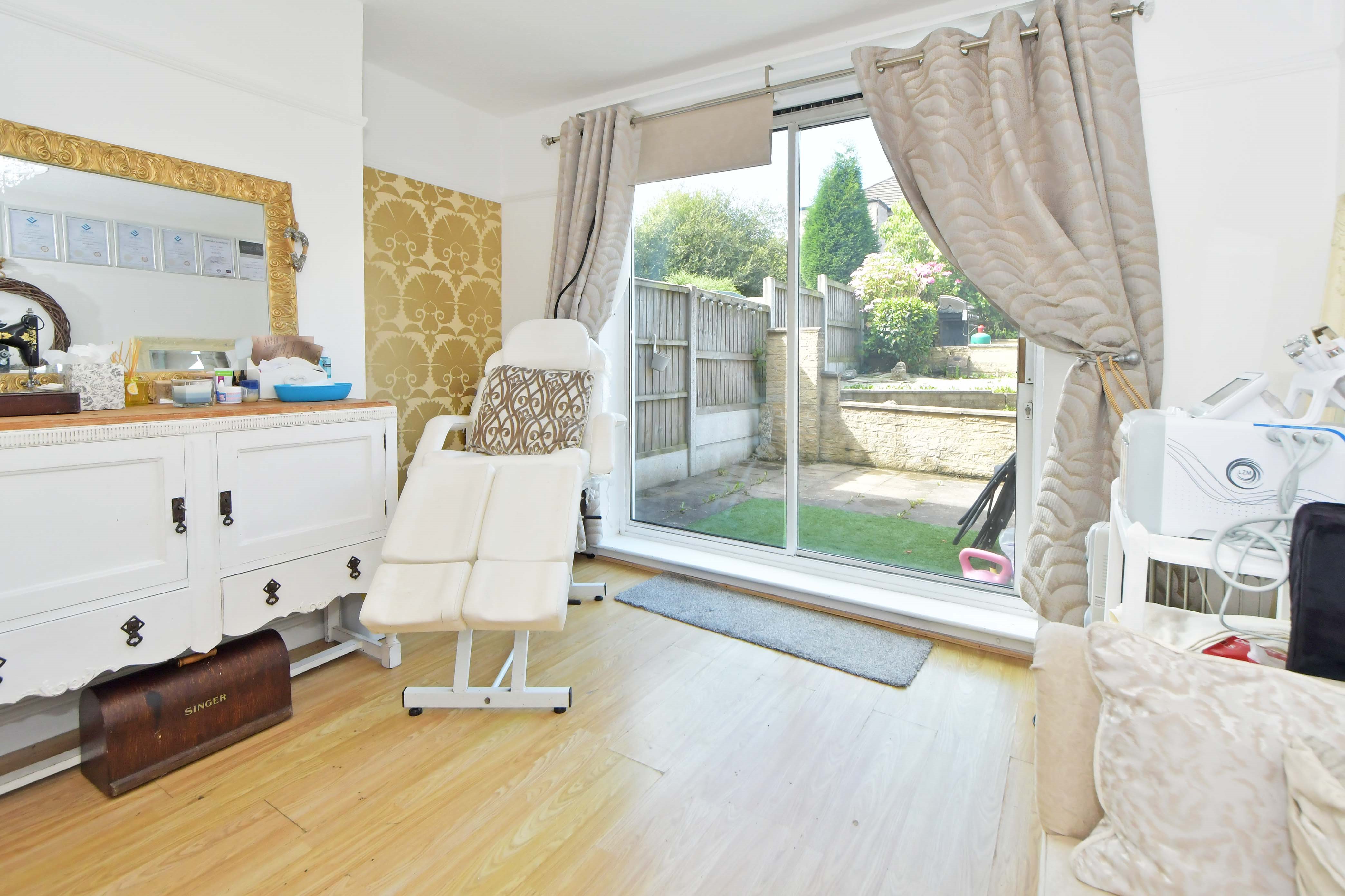 3 bed semi-detached house to rent in St Georges Avenue, Stoke-on-trent  - Property Image 12