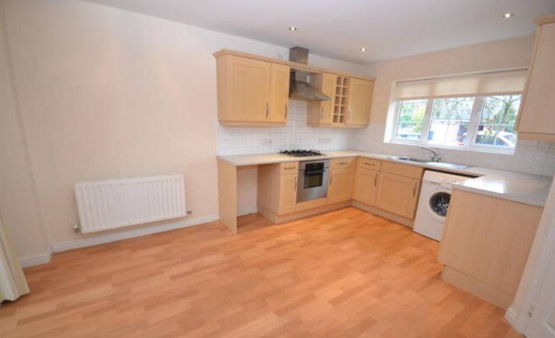 3 bed house to rent in Raleigh Close, Trent Vale  - Property Image 3