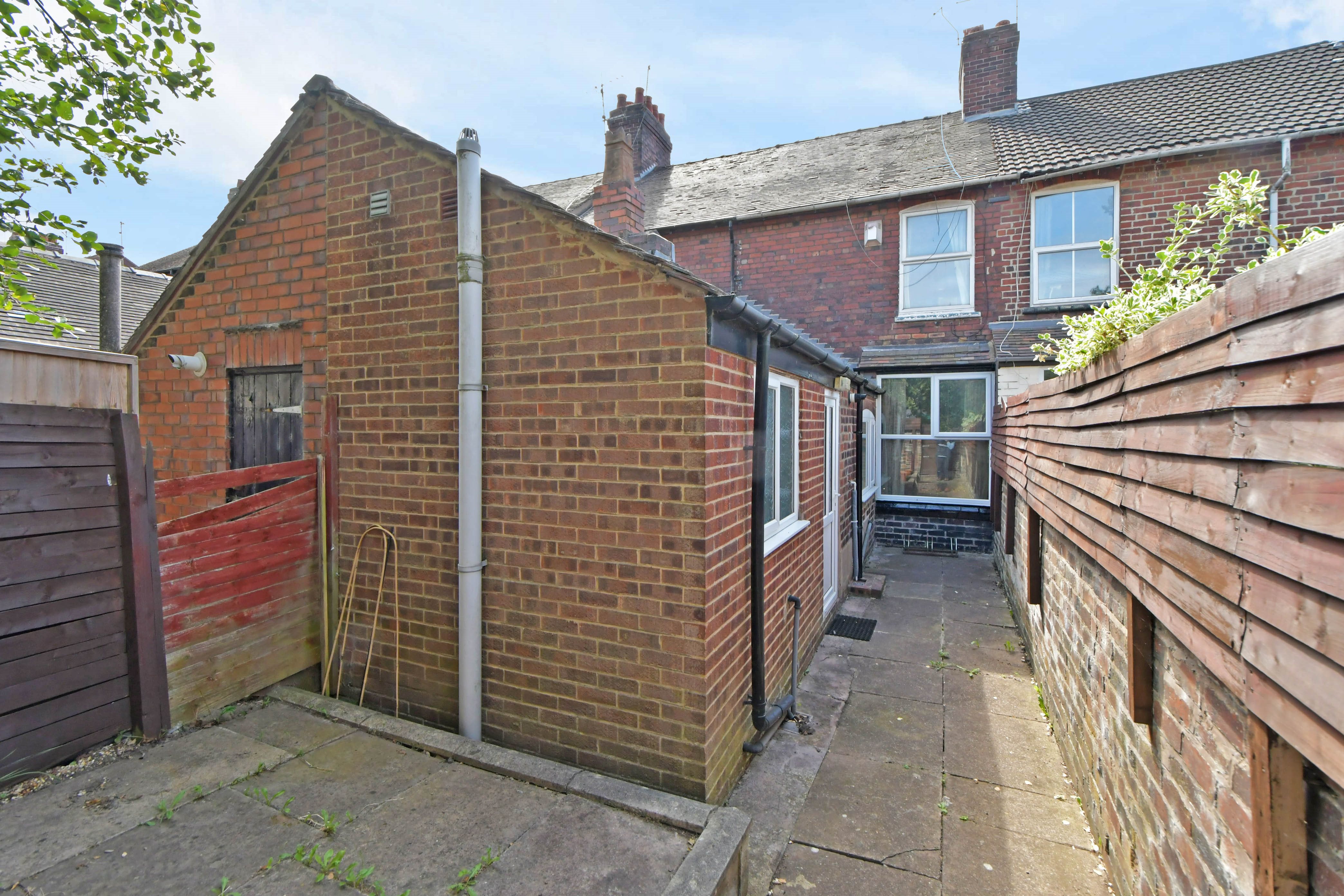 2 bed house to rent in Ashfield New Road, Newcastle under Lyme  - Property Image 15