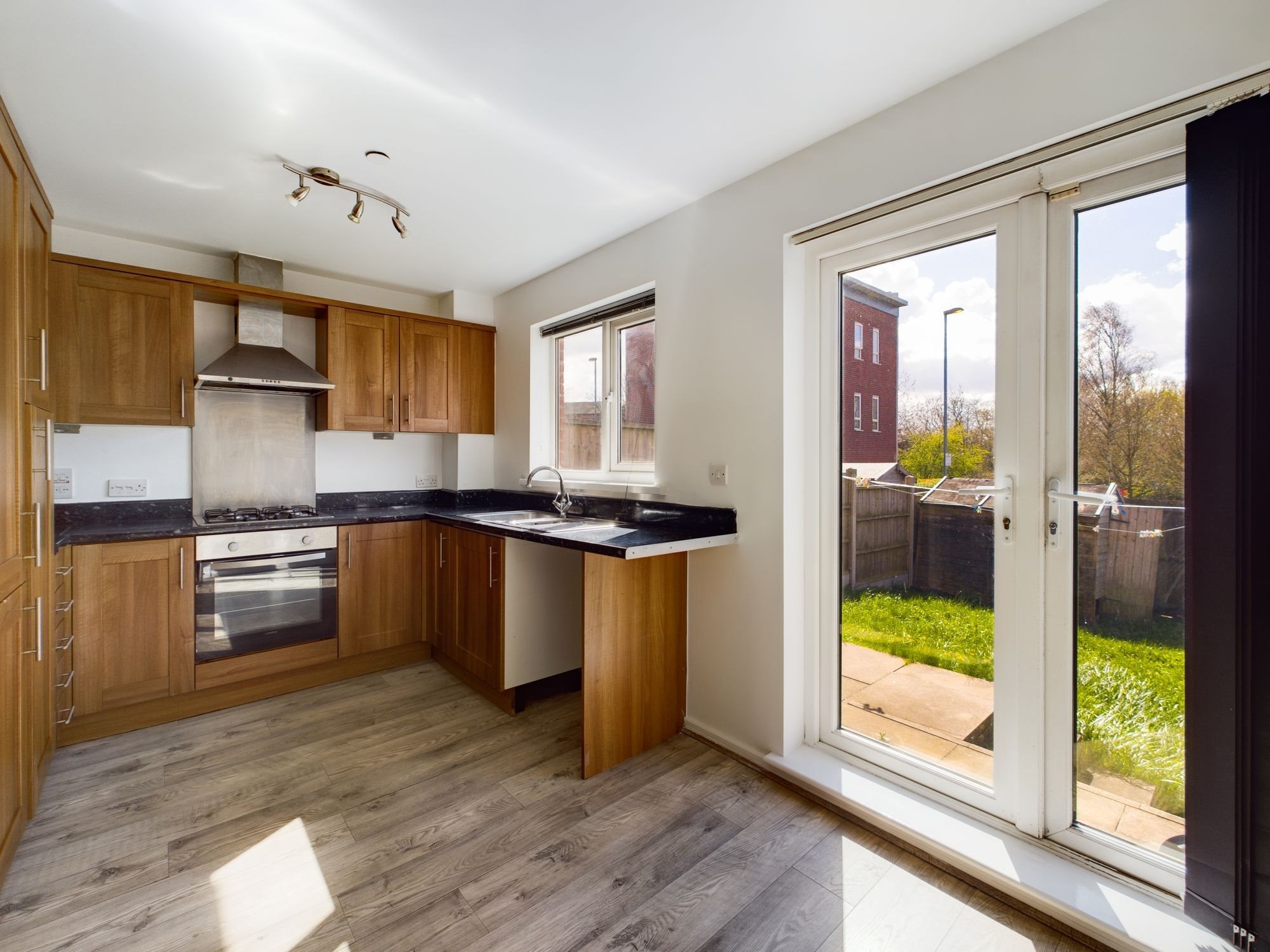 4 bed town house to rent in Sytchmill  Way, Stoke-on-Trent  - Property Image 2