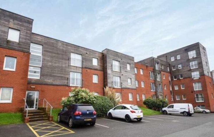 2 bed flat to rent in Lancashire  Court, Burslem - Property Image 1