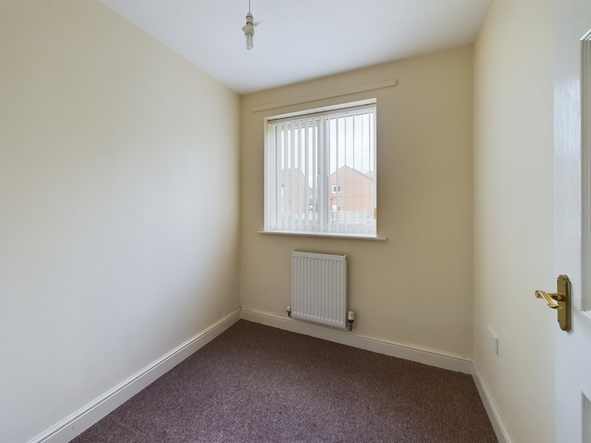 2 bed flat to rent in Windsor  Court, Stoke-on-Trent  - Property Image 10