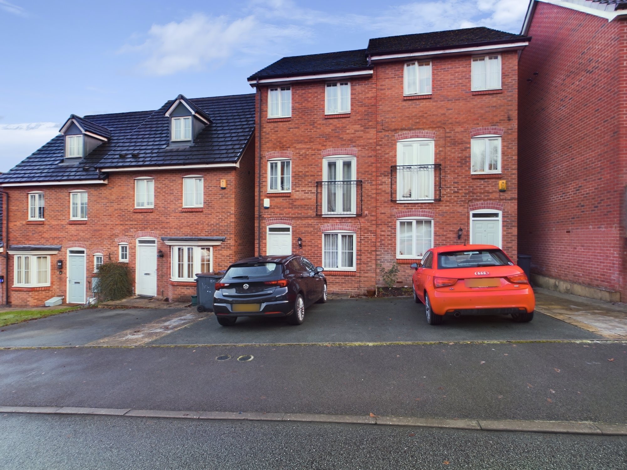 4 bed town house to rent in Tansy  Way, Staffordshire  - Property Image 1