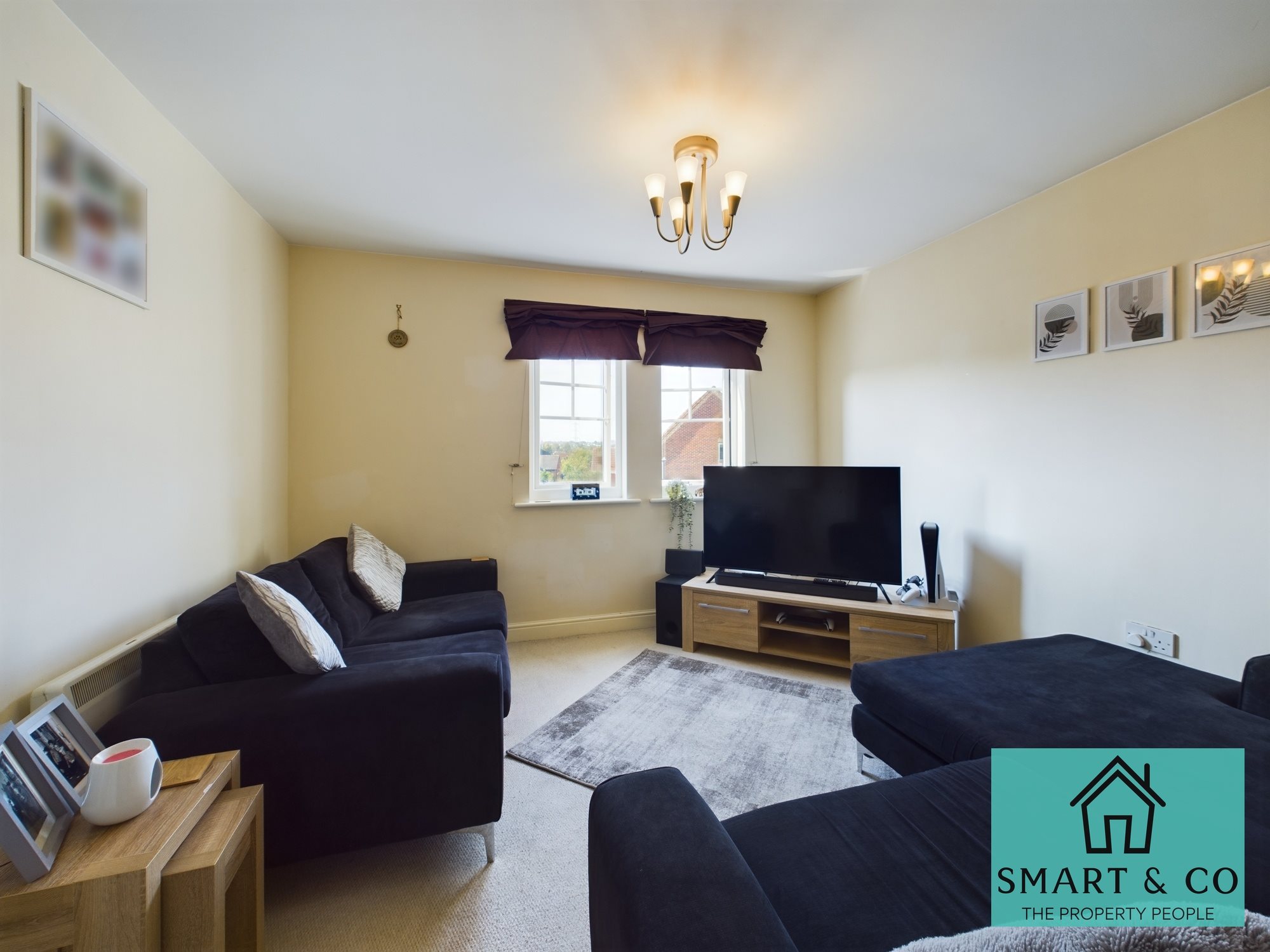 2 bed flat to rent in Minton  Court, Stoke-on-Trent  - Property Image 3