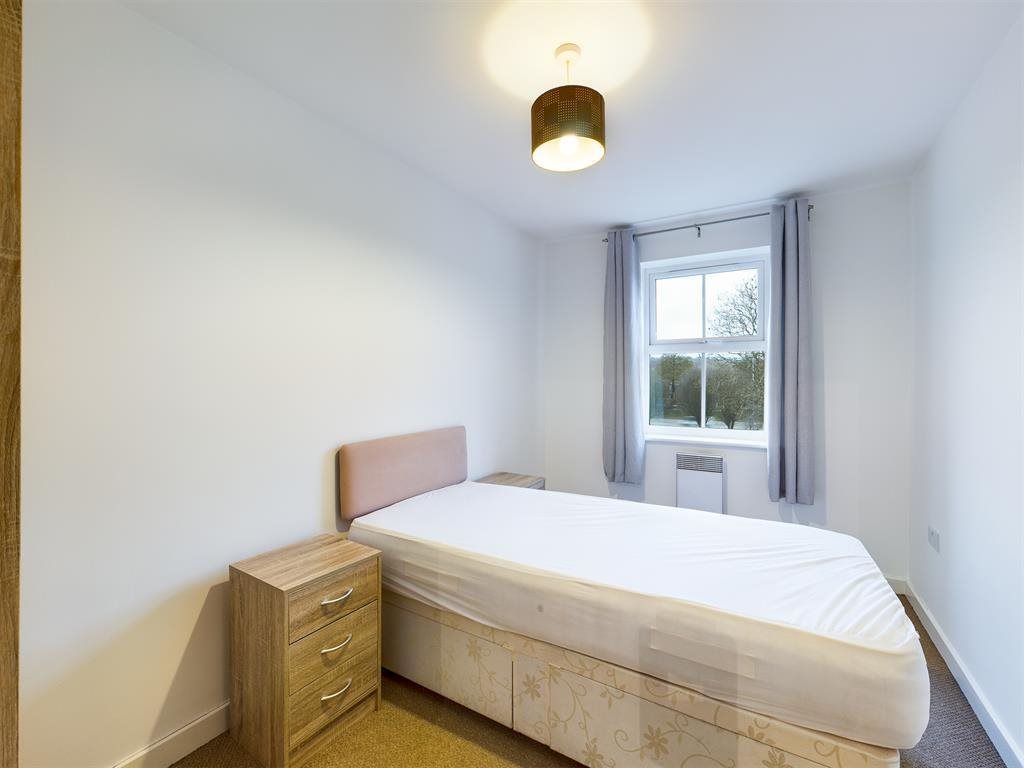 2 bed flat to rent in Humbert Road, Etruria  - Property Image 9