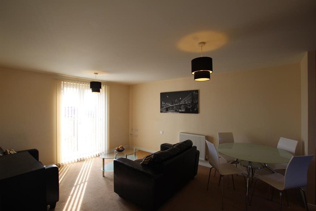 2 bed flat to rent in Ravensbourne  Court, Norton Heights  - Property Image 8