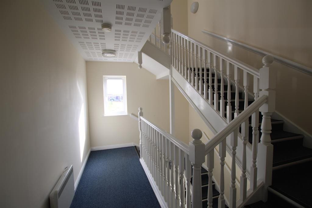 2 bed flat to rent in Ravensbourne  Court, Norton Heights  - Property Image 2