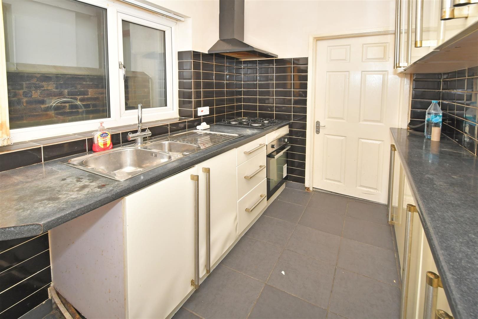 2 bed terraced house to rent in Kirby  Street, Stoke-on-Trent  - Property Image 5