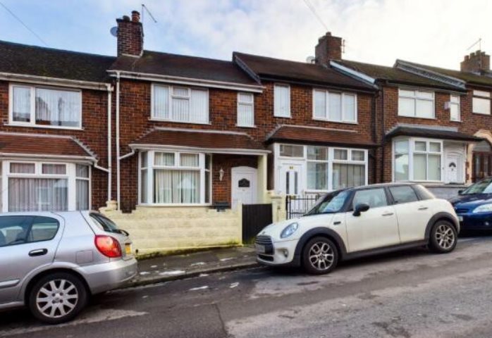 2 bed terraced house to rent in Boulton  Street, Stoke-on-Trent - Property Image 1