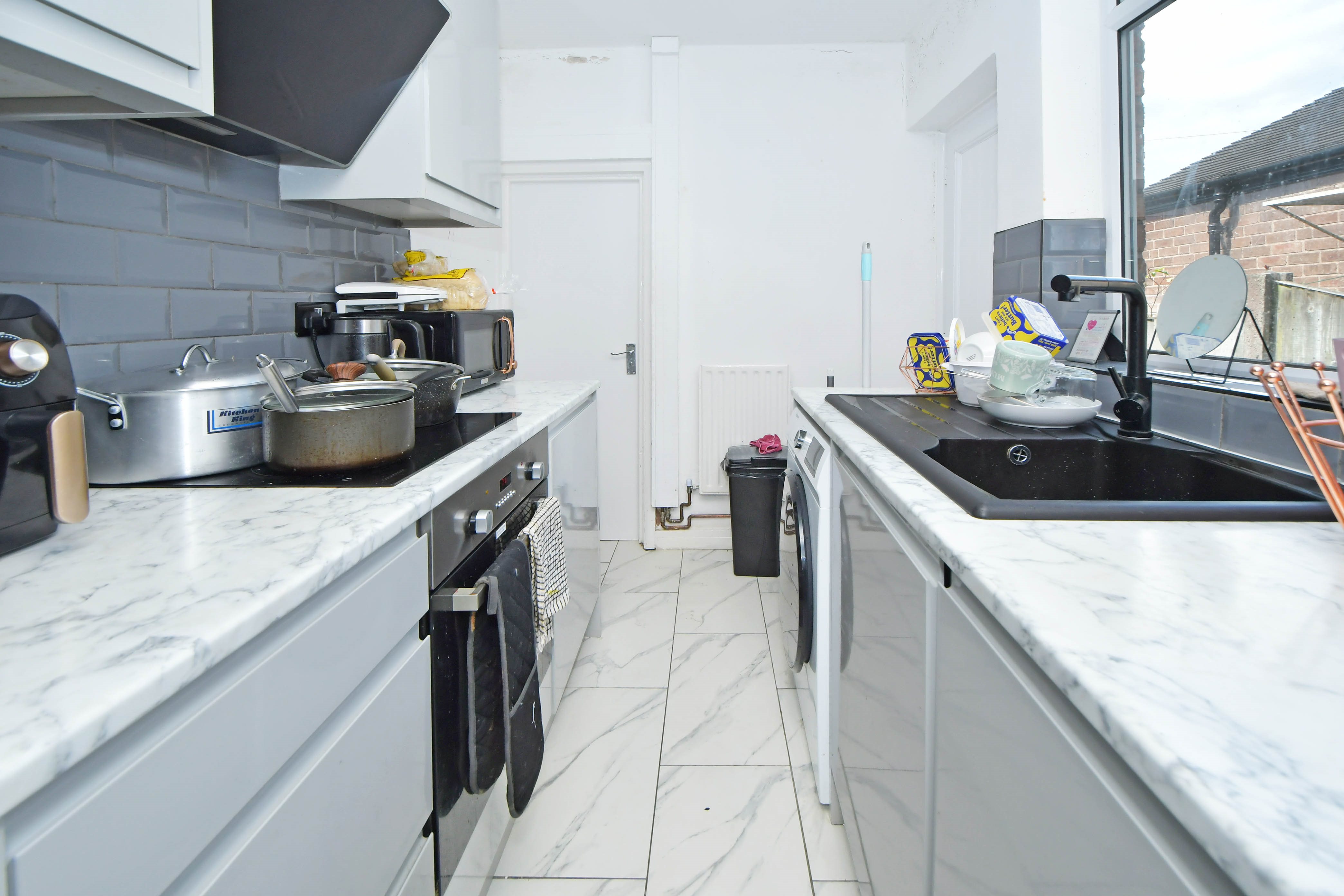 2 bed end of terrace house for sale in Lorne  Street, Burslem  - Property Image 4