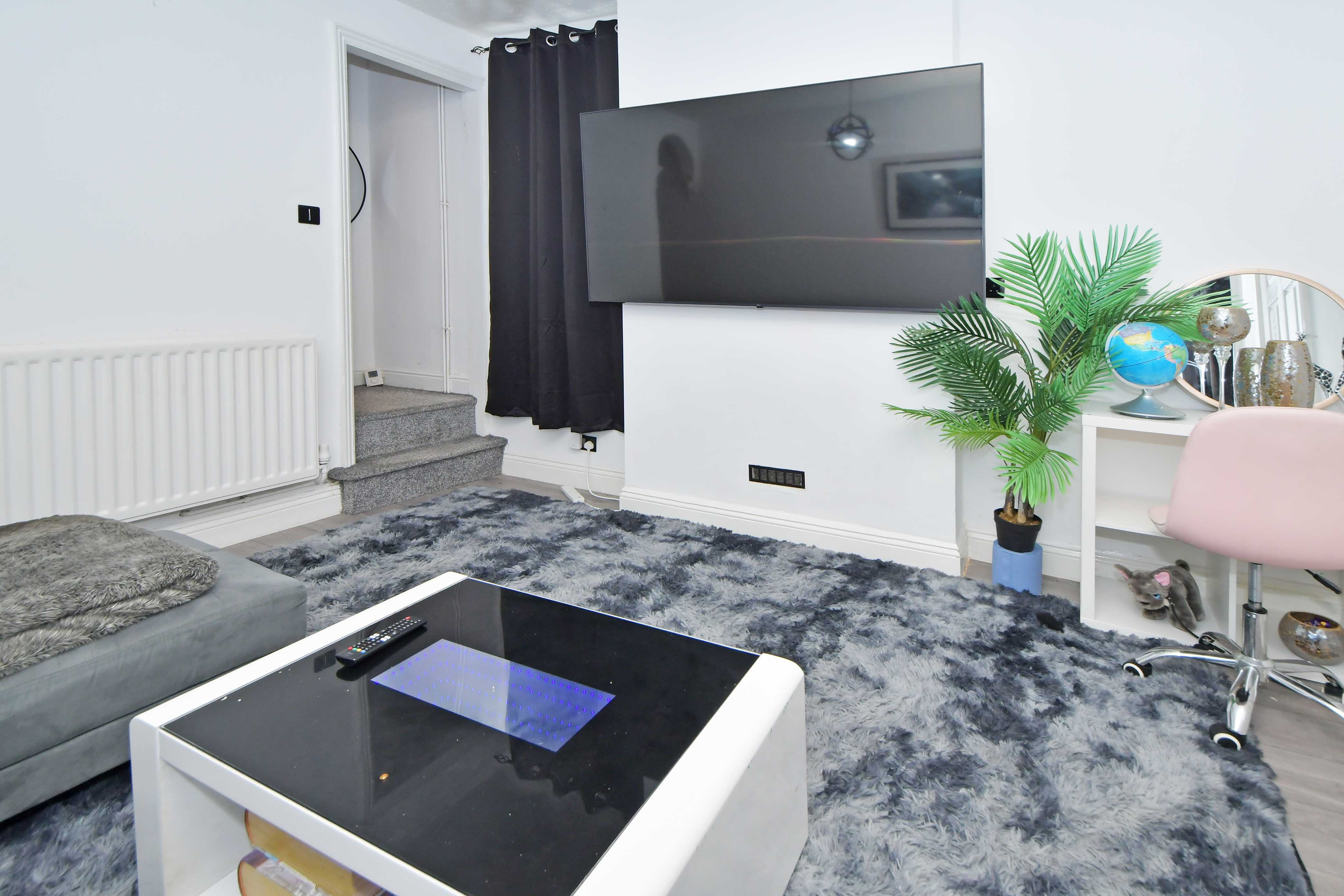 2 bed end of terrace house for sale in Lorne  Street, Burslem  - Property Image 6