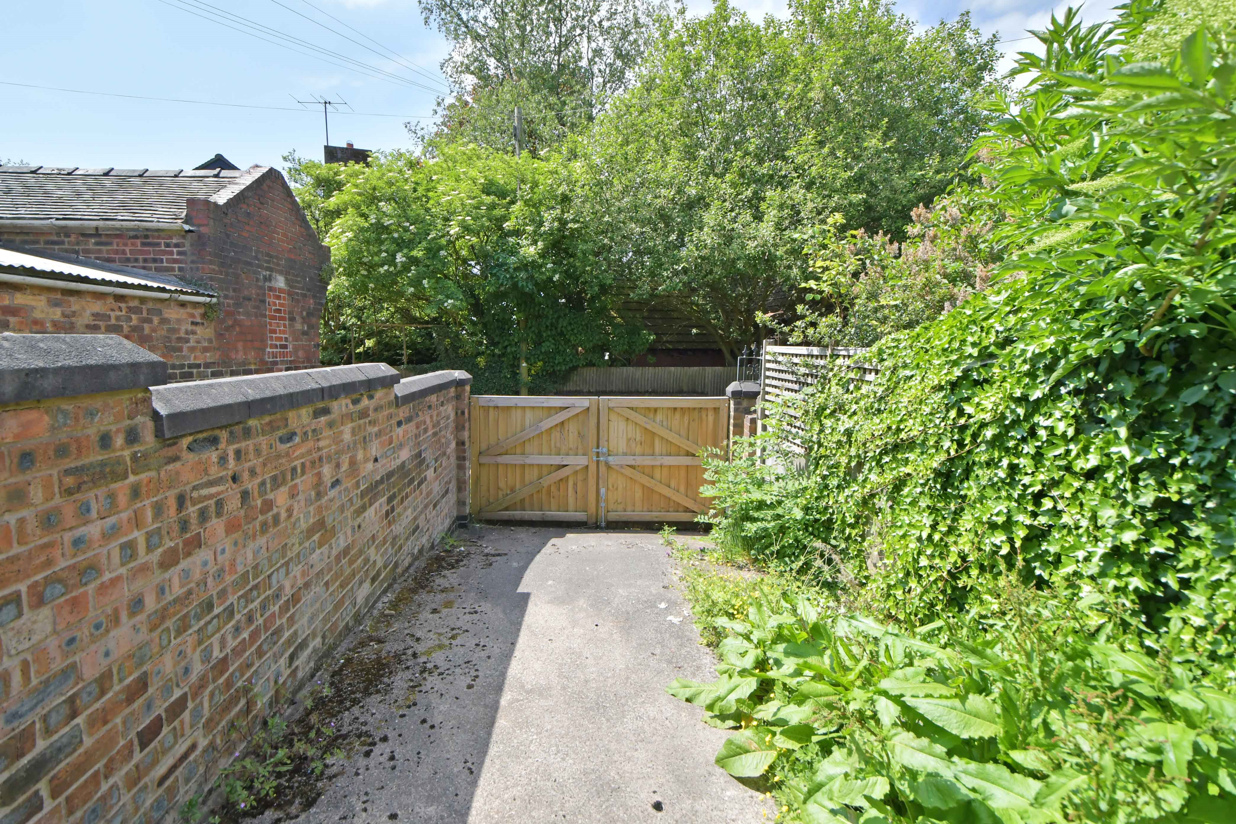 2 bed end of terrace house for sale in Lorne  Street, Burslem  - Property Image 11