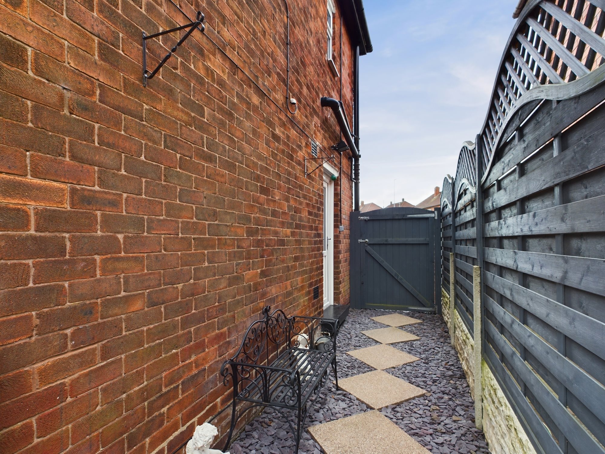 2 bed semi-detached house for sale in Duddell Road, Smallthorne  - Property Image 16