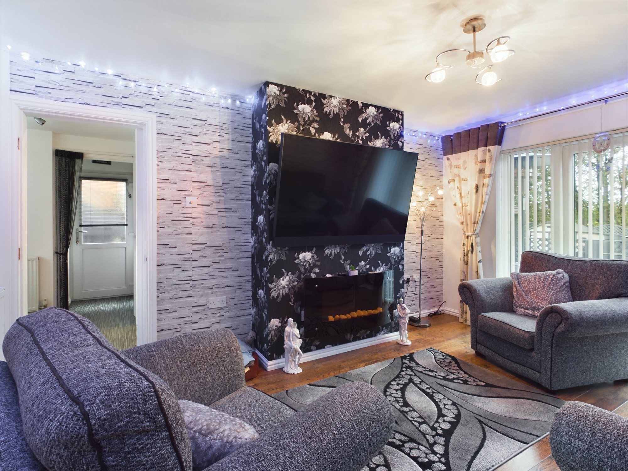 2 bed semi-detached house for sale in Duddell Road, Smallthorne  - Property Image 2