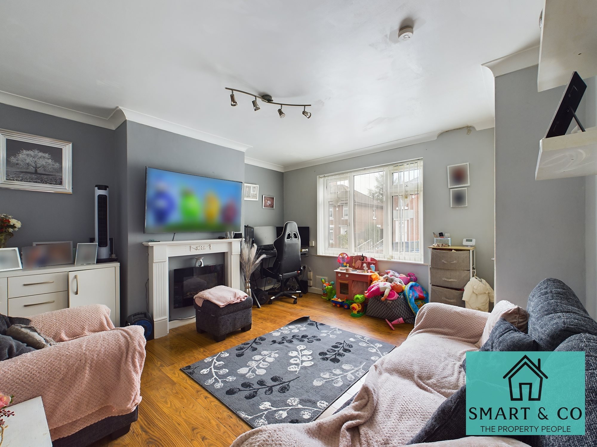 3 bed semi-detached house for sale in Cliffe  Place, Stoke-on-Trent  - Property Image 2