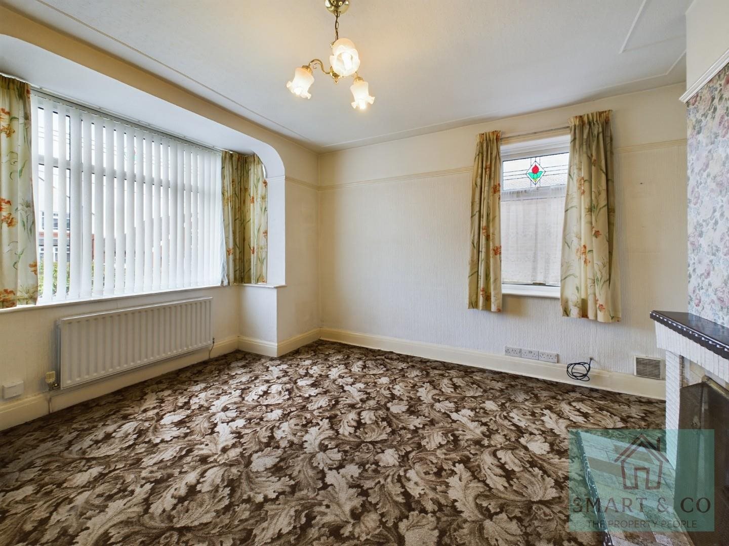 3 bed detached house for sale in Biddulph  Road, Stoke-on-Trent  - Property Image 6