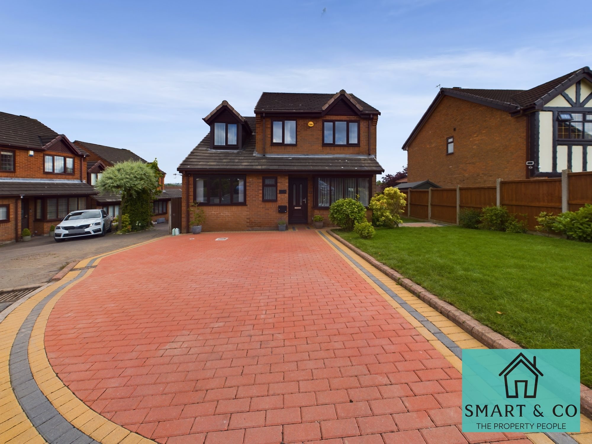 4 bed detached house for sale in Avonwick Grove, Birches Head  - Property Image 1