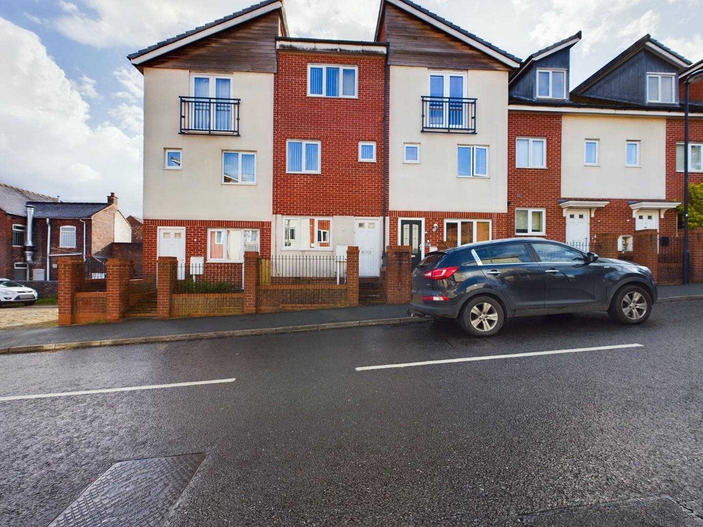 4 bed town house for sale in Brentleigh  Way, Hanley  - Property Image 1