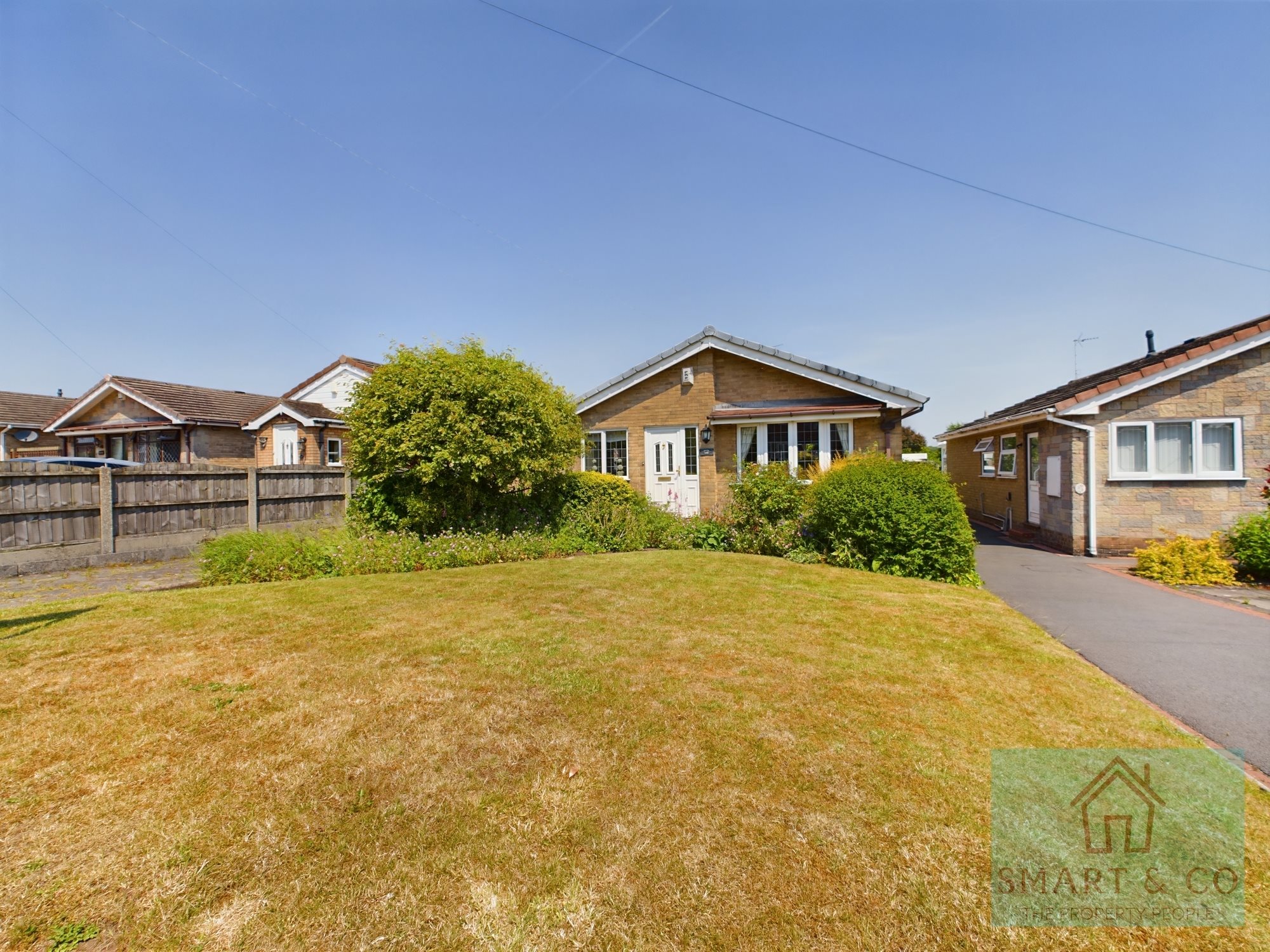 2 bed bungalow for sale in Caverswall  Road, Stoke-on-Trent  - Property Image 12