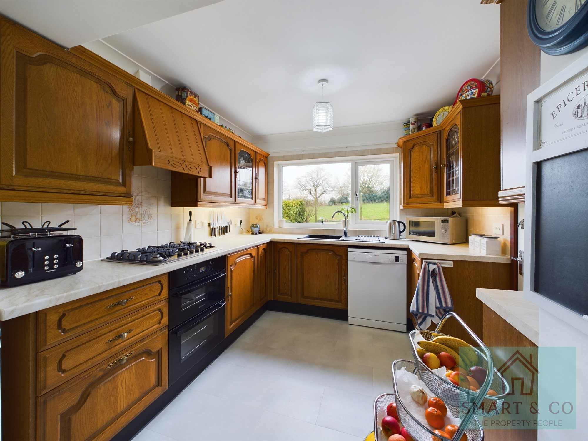 4 bed link detached house for sale in High  View Road, Stoke-on-Trent  - Property Image 6