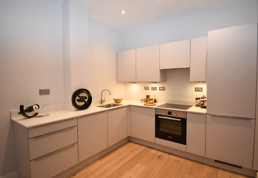 1 bed flat to rent in Chequers House, Salisbury 2