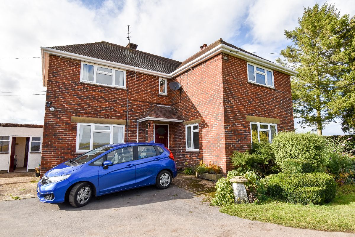 3 bed detached house to rent in Rockbourne, Fordingbridge  - Property Image 13