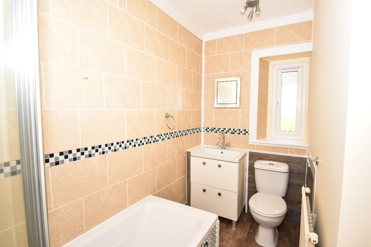 3 bed cottage to rent in Mooray Cottages, Salisbury 5