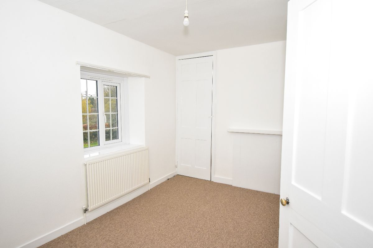 3 bed cottage to rent in Mooray Cottages, Salisbury 5