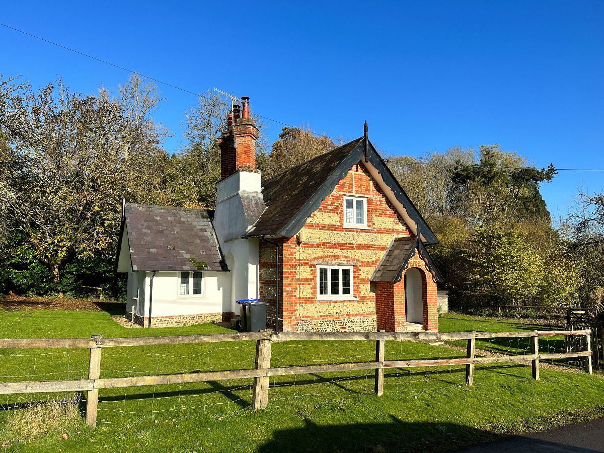 3 bed character property to rent in Clarendon Park, Salisbury 20