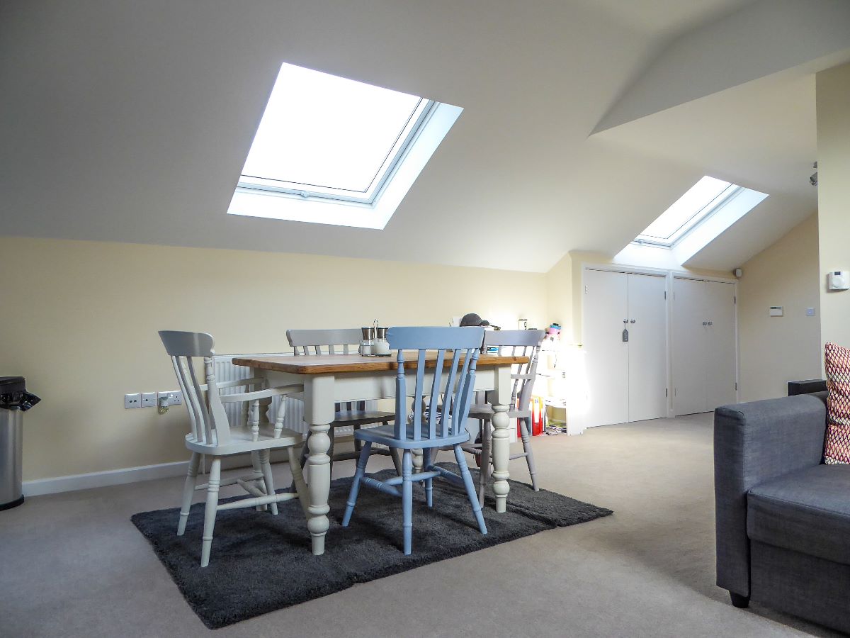 1 bed flat to rent in The Malverns, Salisbury 4