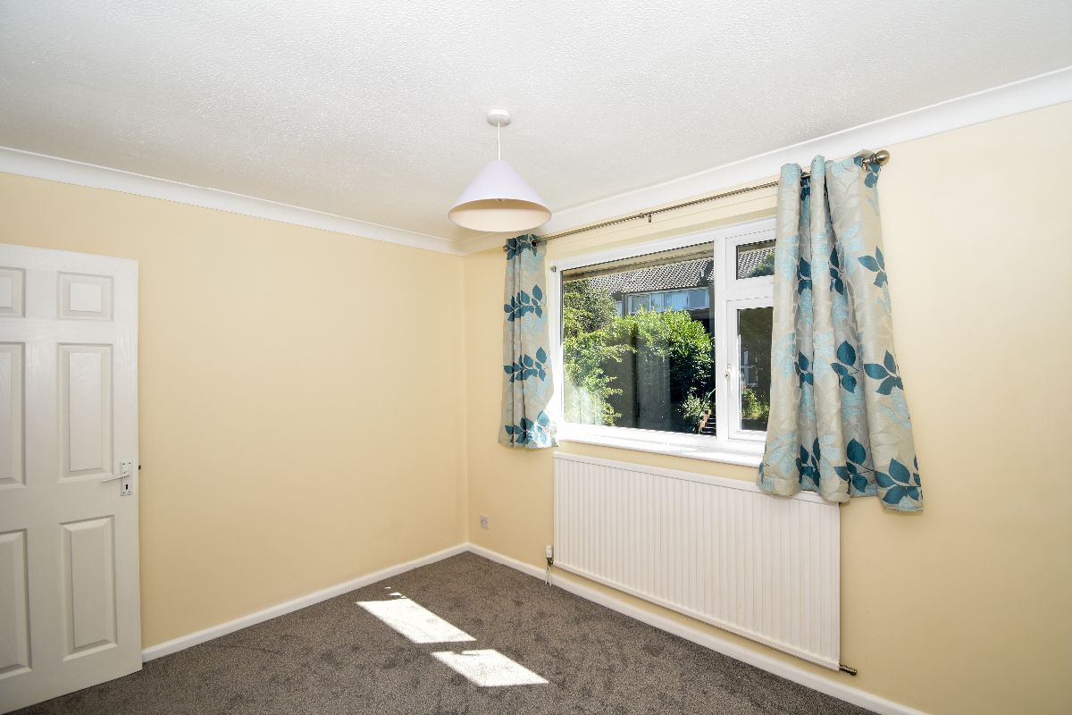 4 bed detached house to rent in Fowlers Road, Salisbury 6