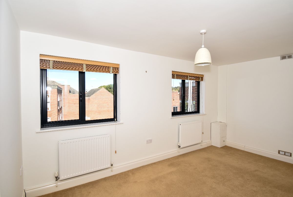 2 bed flat to rent in Scots Lane, Salisbury 6